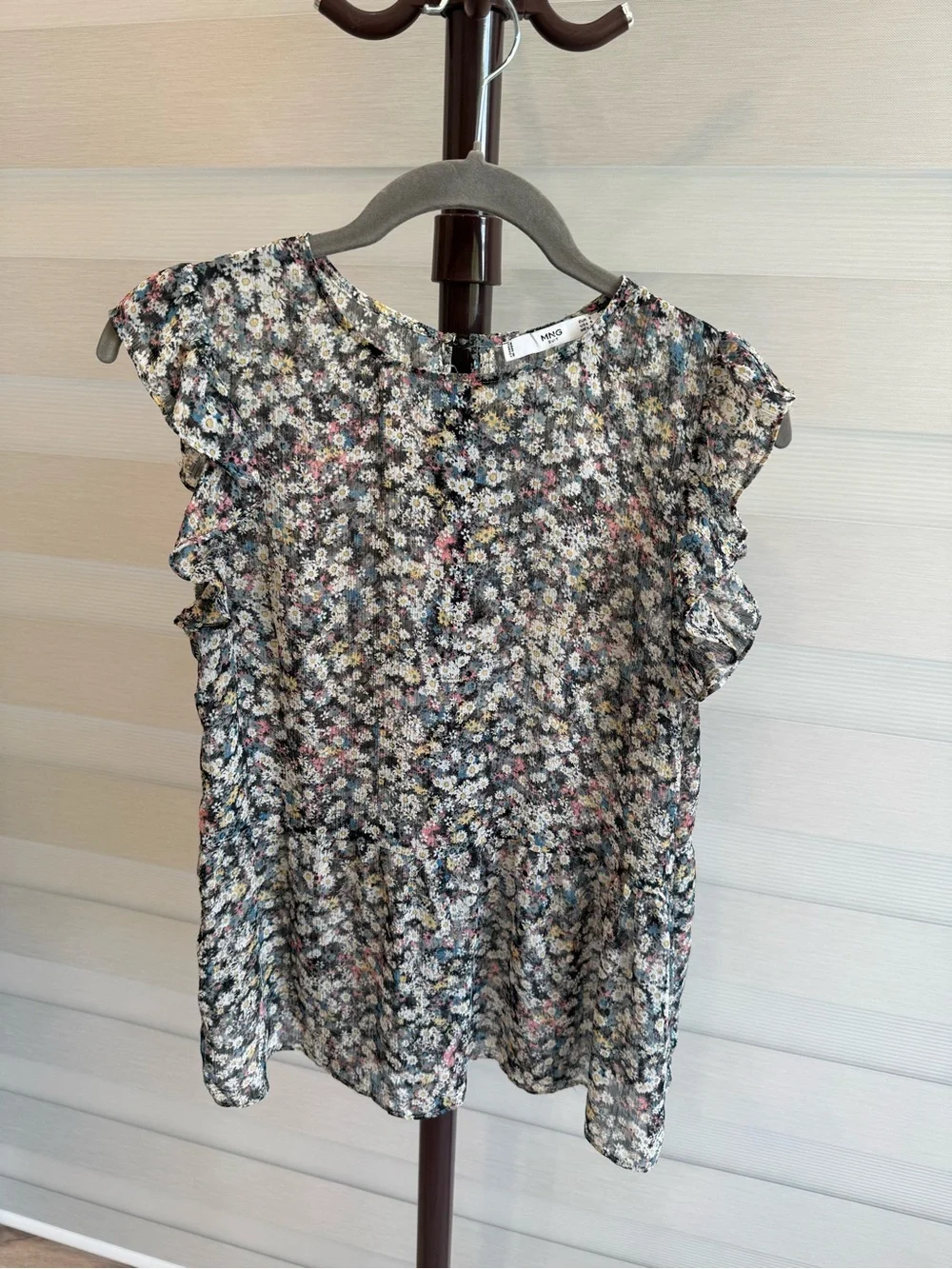 Mango Floral Cap-Sleeve Multicolor Blouse - Picture 5 of 7